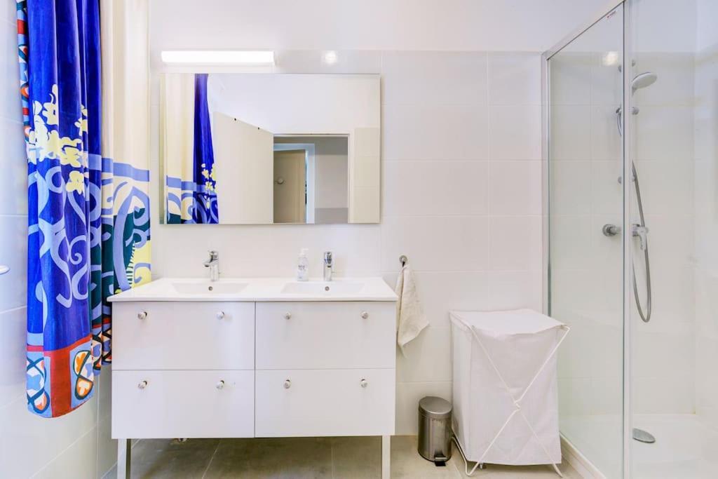 Appartement Place Des Halles Sète Exteriér fotografie